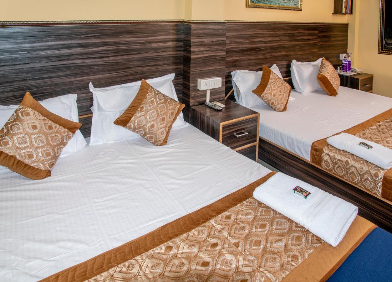 Vrindavan Comfort Inn Гайдарабад Екстер'єр фото