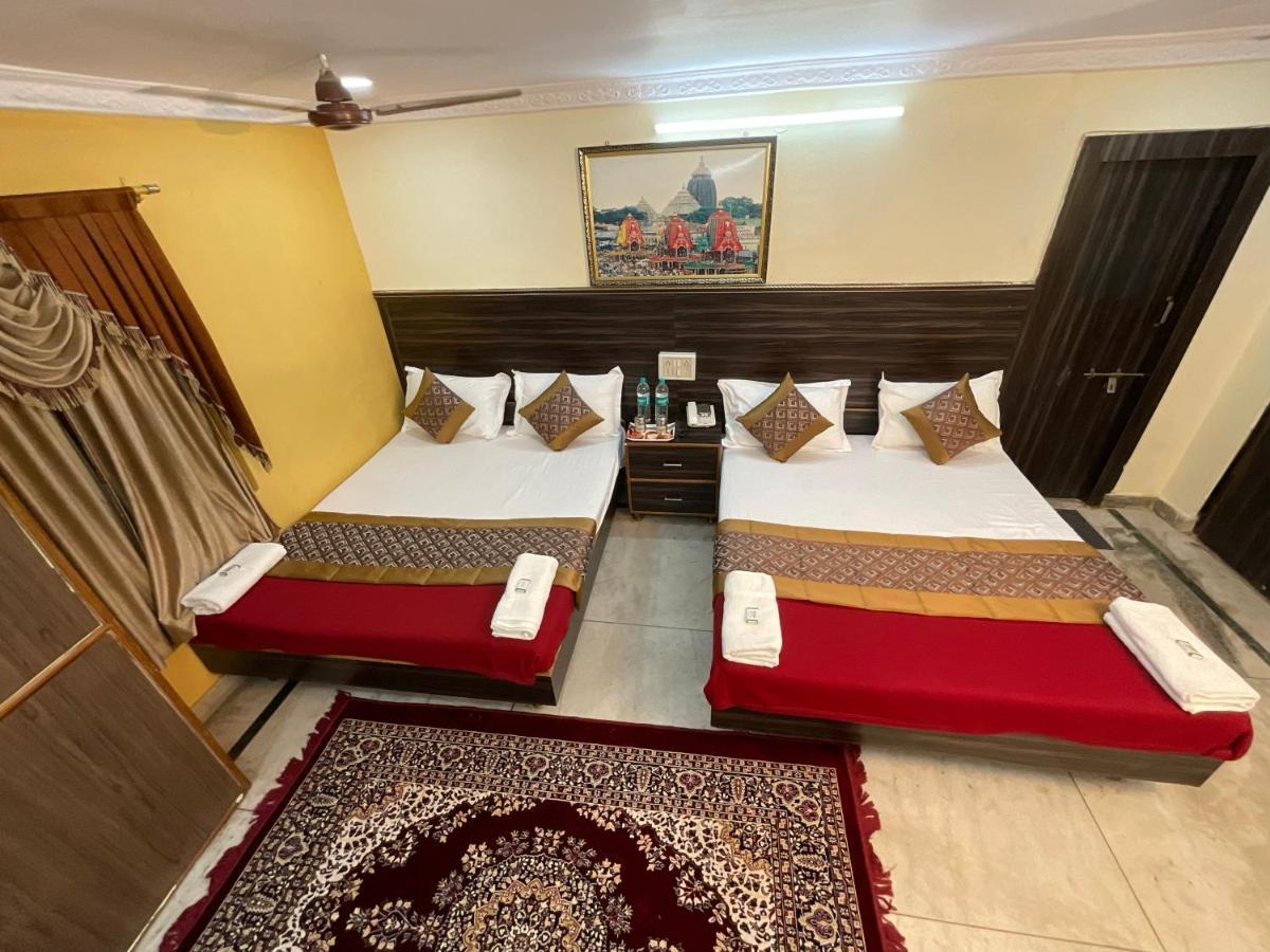 Vrindavan Comfort Inn Гайдарабад Екстер'єр фото